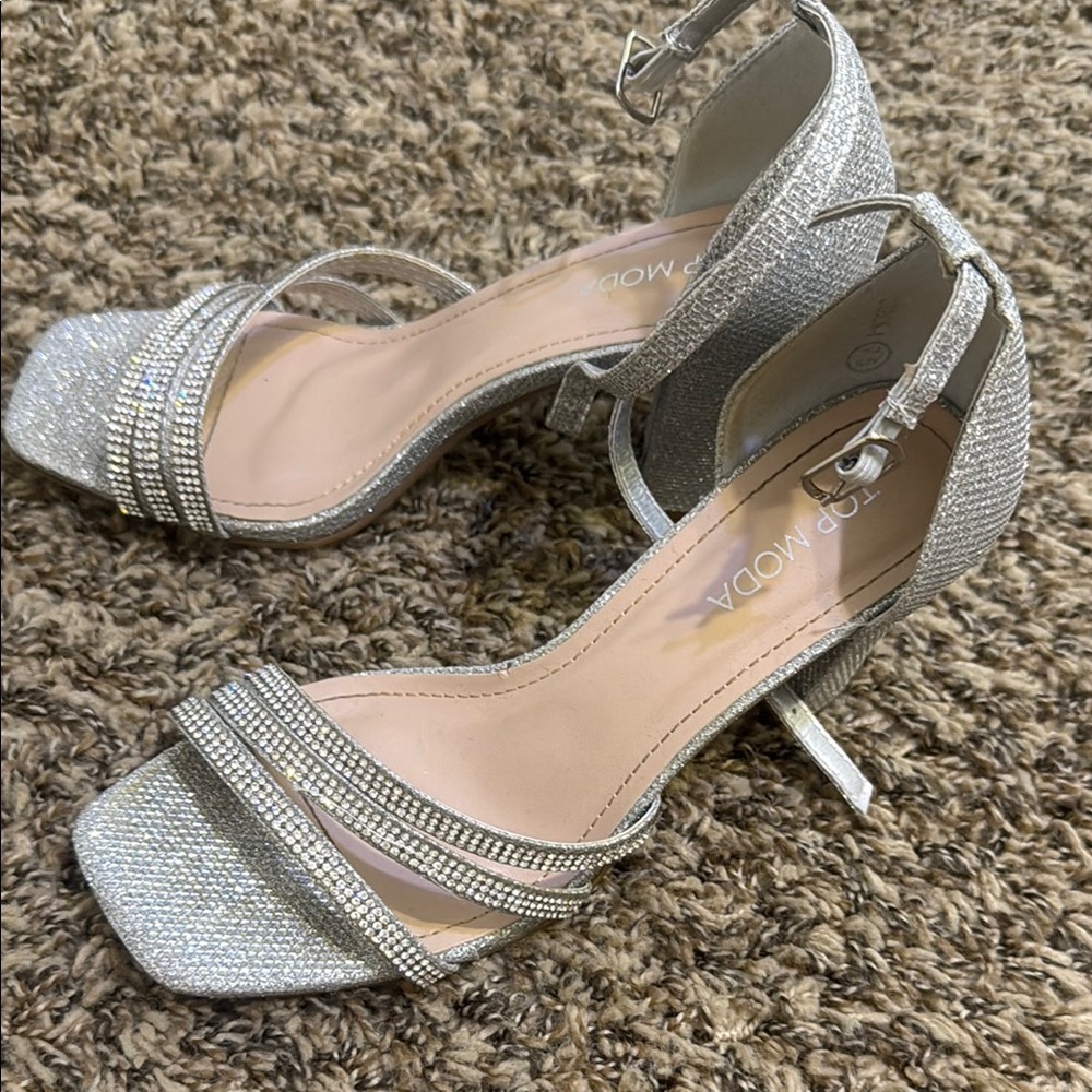 TOP Moda Silver Stiletto Heels with Sparkly Straps